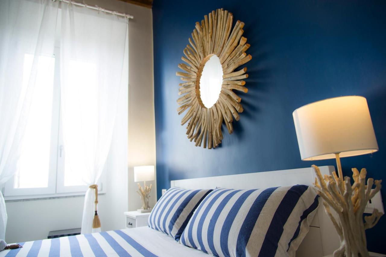 Le Boutique Luxury Rooms Diffused In Historic Center ฟิวมิชีโน ภายนอก รูปภาพ